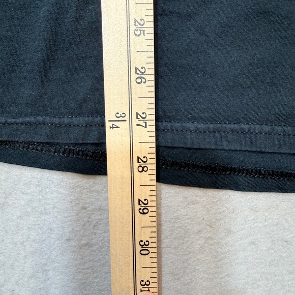 ACDC Back in Black Band T Shirt Black Short Sleeve Graphic Tee - Picture 4 of 8